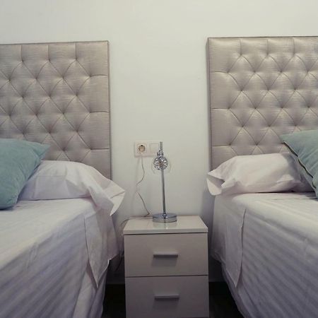 Apartamentos Ondeanos La Carolina Extérieur photo